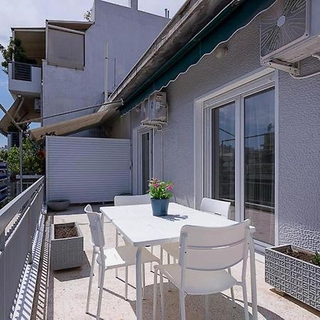 Apartament Sunlit 2Br Oasis In Metaxourghio 3Min From Metro Ateny Zewnętrze zdjęcie